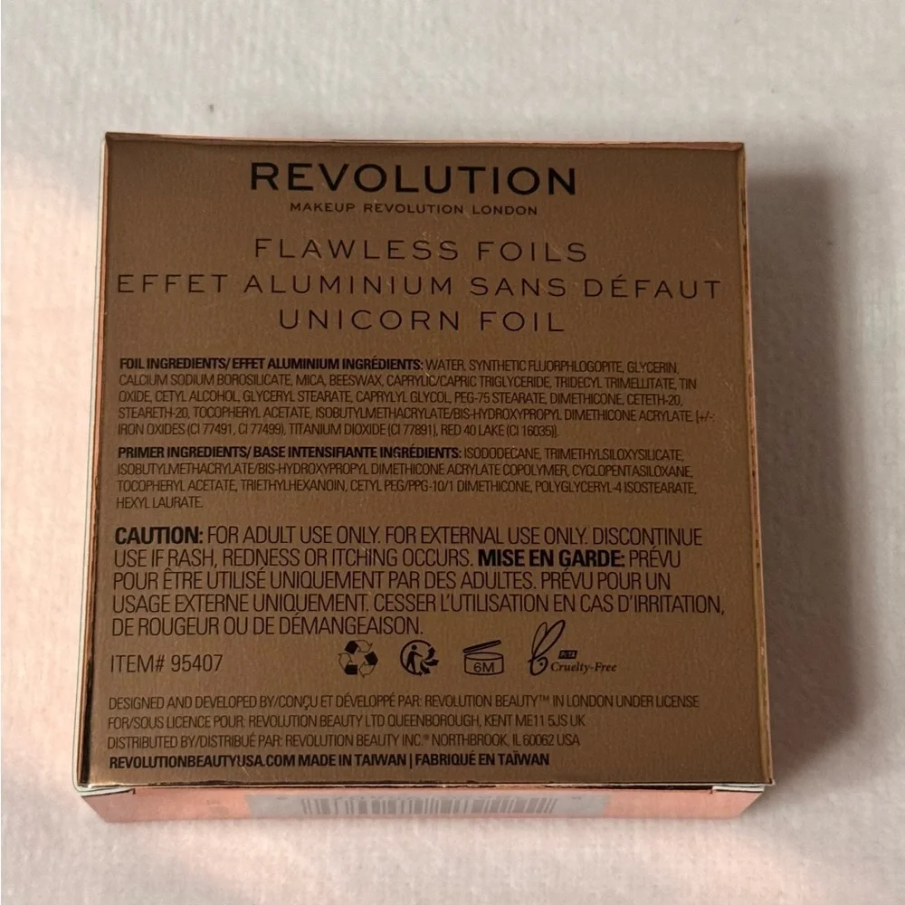 Makeup Revolution Flawless Foils Trio - Copper, Silver, Gold